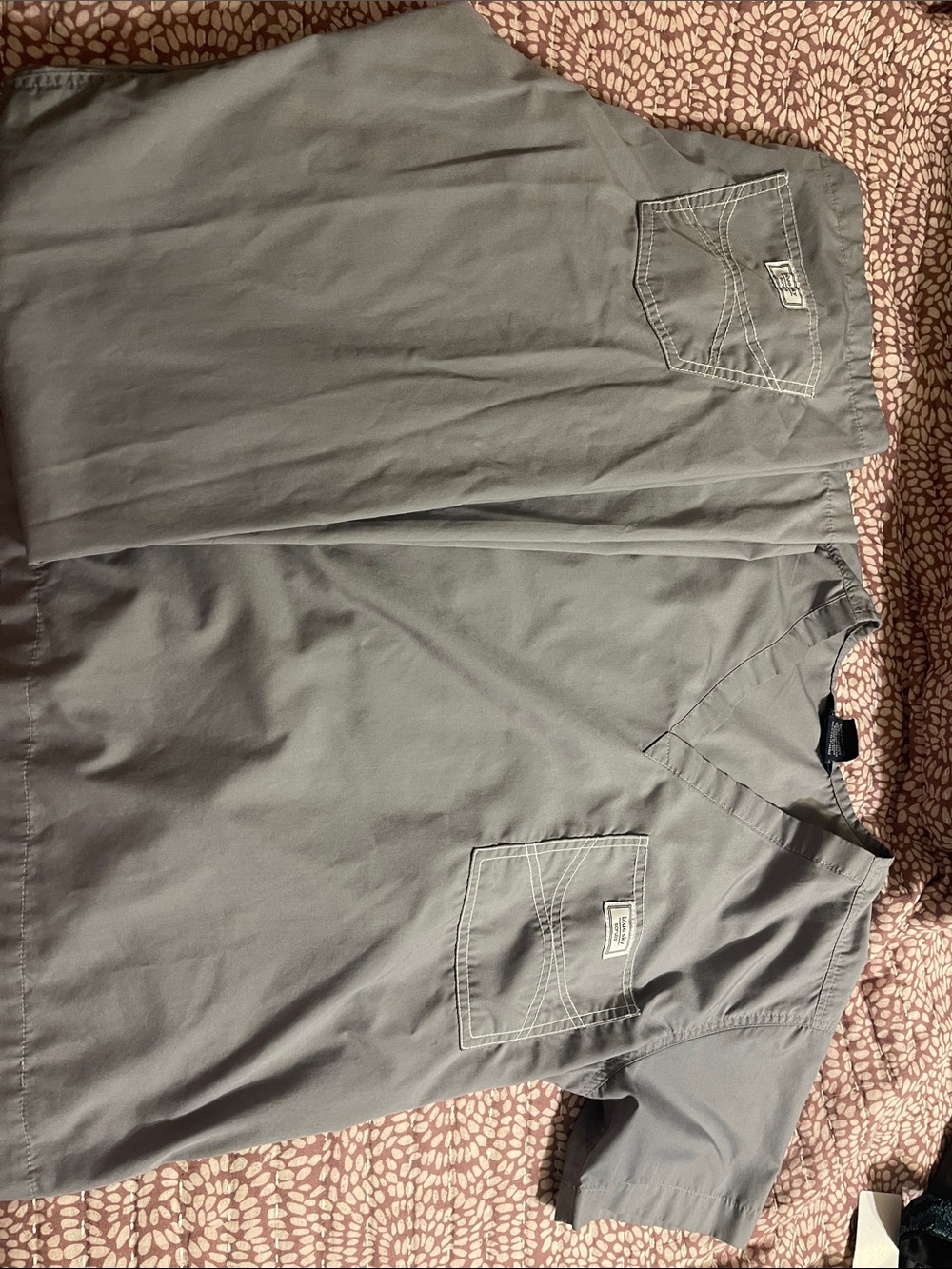Scrub set